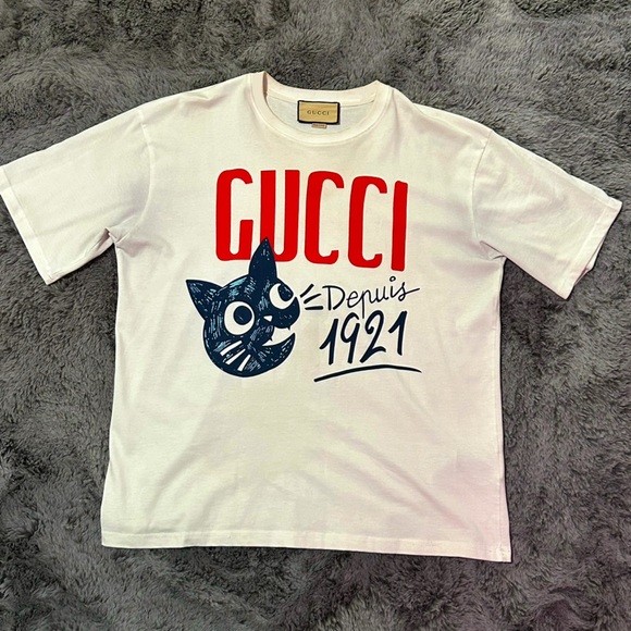 Other - Gucci Tee